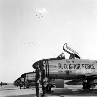 F-86D형 전천후 요격기 인수식 대표이미지