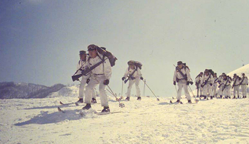 육군 스키부대 훈련장면(1972년)