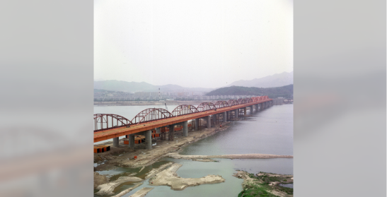 건설 중인 동작대교