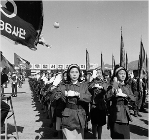 부녀예비군 행진 모습(1968)