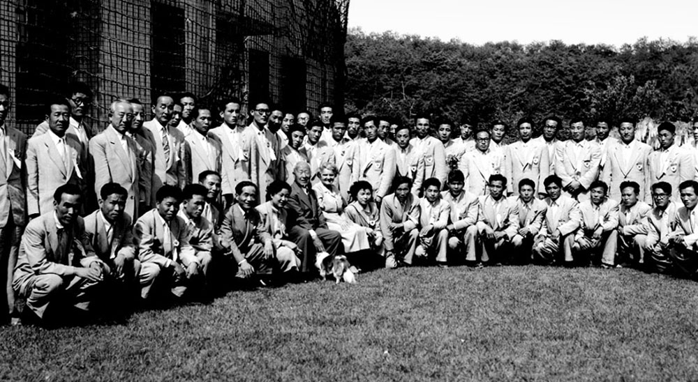 이승만 대통령, 마닐라 아시아경기대회 참가 선수단 1차 접견(1954)