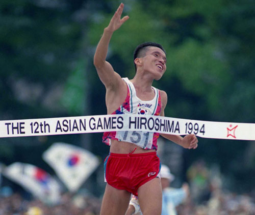 제12회 히로시마아시아경기대회 마라톤 황영조 우승(1994)