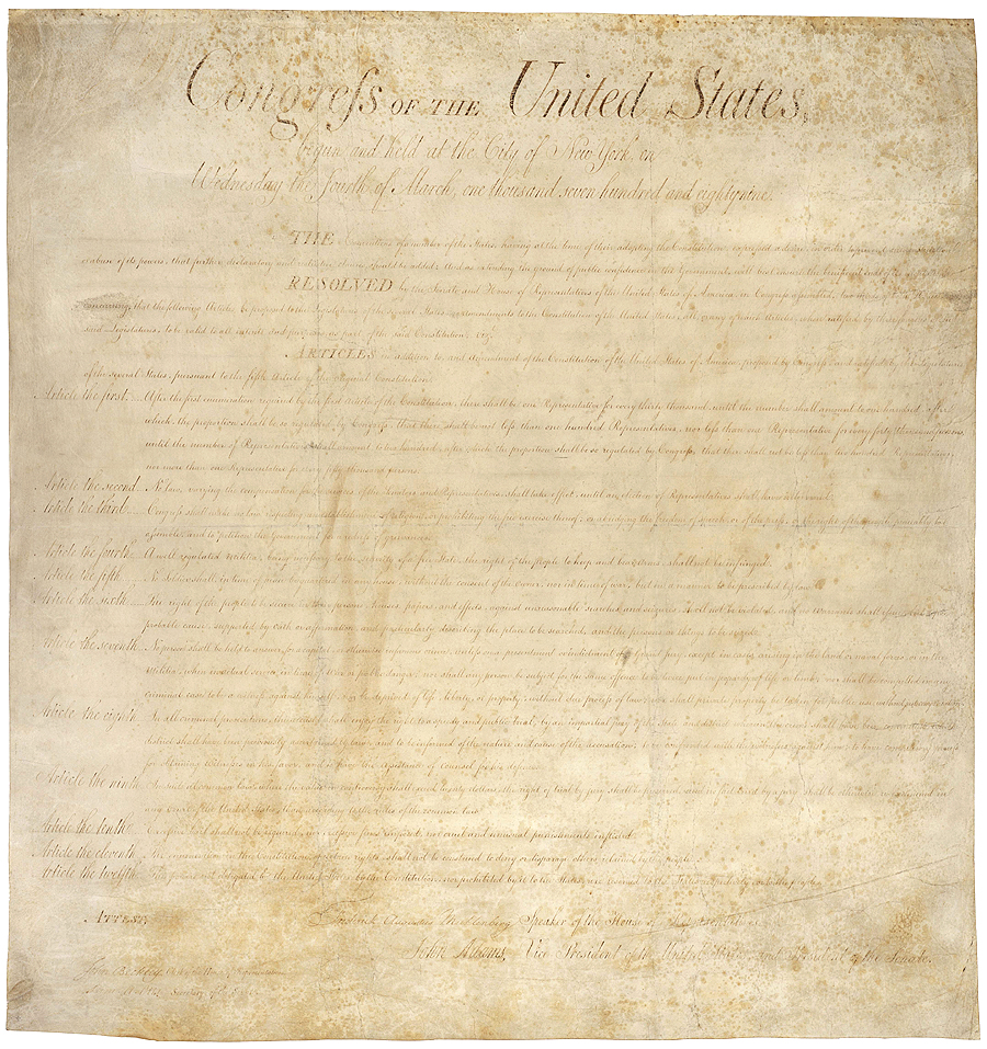 미국 권리장전

1789년 상원을 통과한 '권리장전'은 당초 12개 조항에서 10개의 조항으로 수정된 후 1791년 인준되었으며, 미국 연방정부에 대한 시민의 권리를 담고 있음.
